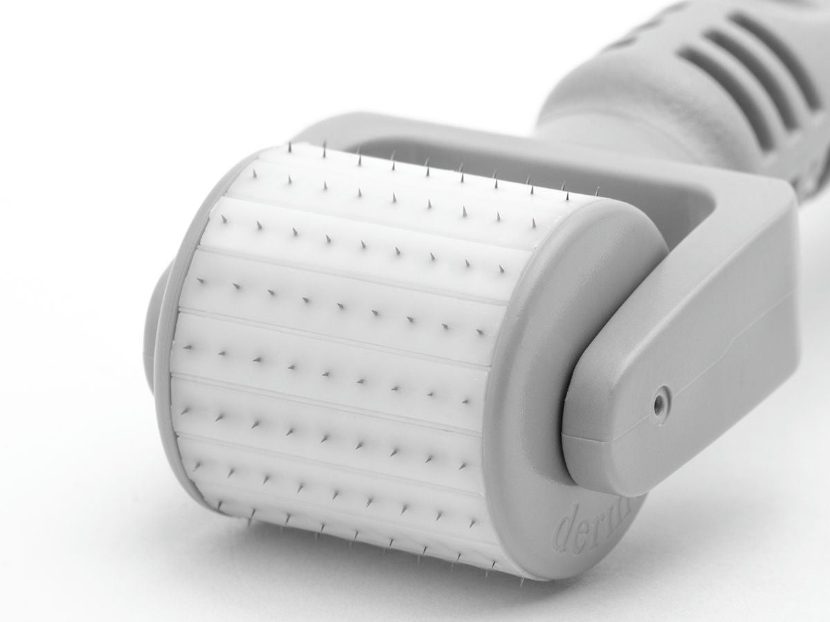 Dermaroller microneedling professionnel 9 rangées d’aiguilles avec profondeur de 1.5 mm