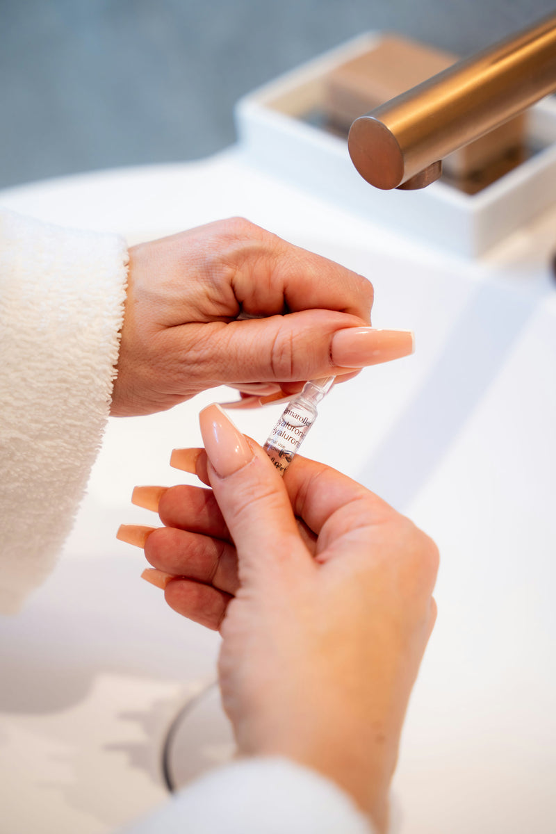 Ampoules d’acide hyaluronique Demaroller - Boîte de 7 ampoules